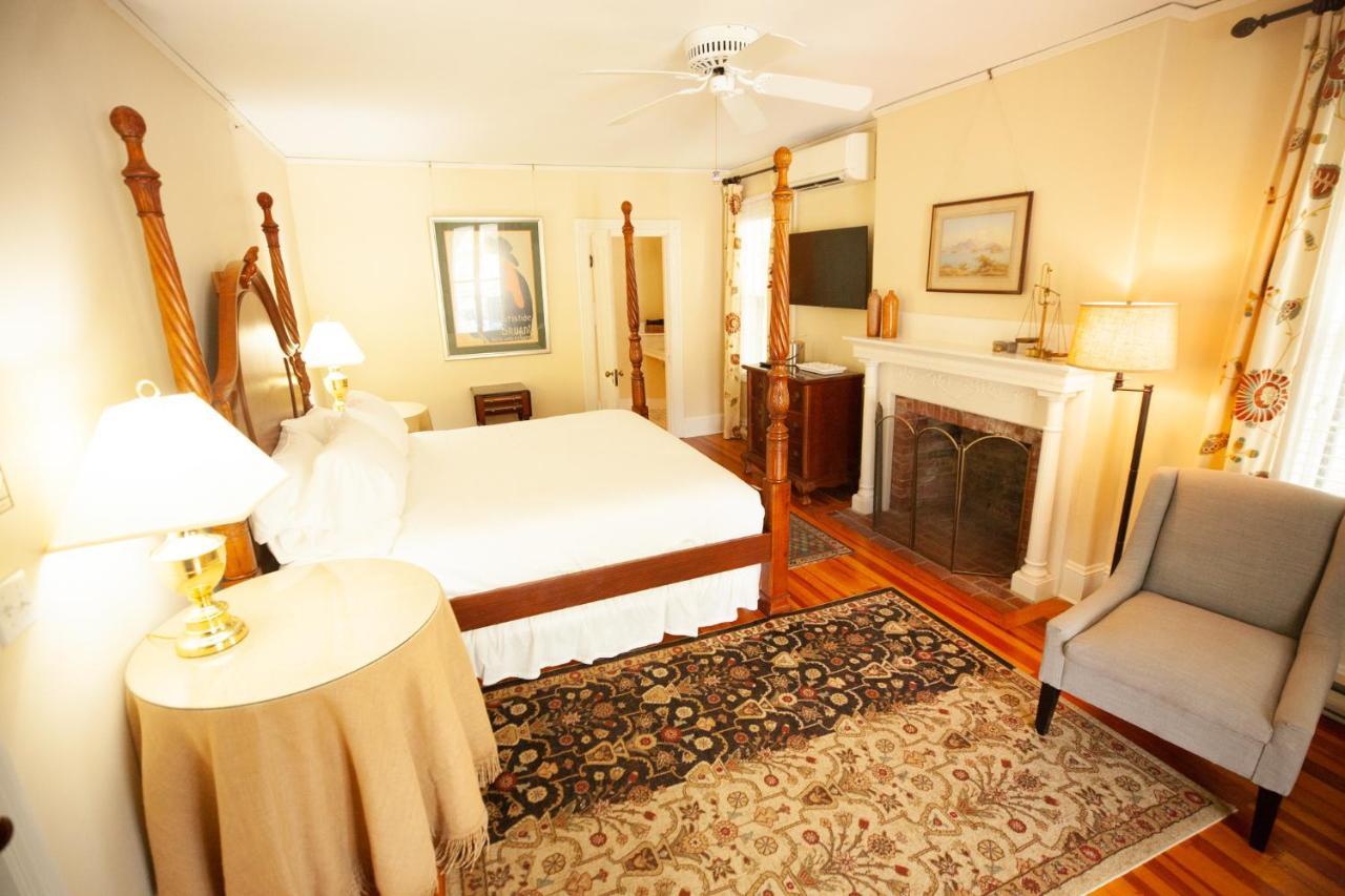 Yellow House Inn 巴港 外观 照片